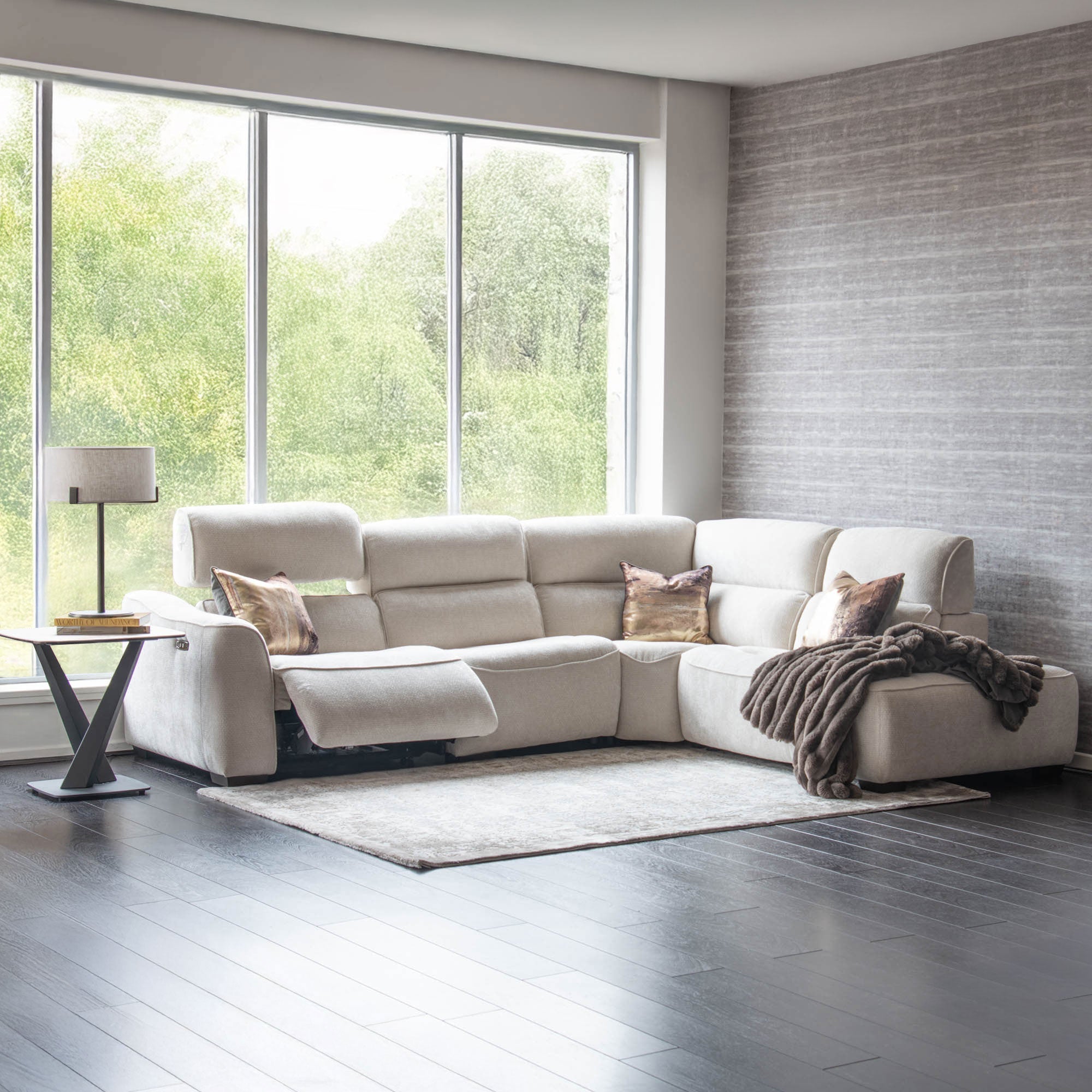 Malibu - RHF Power Recliner Corner Sofa, Fabric