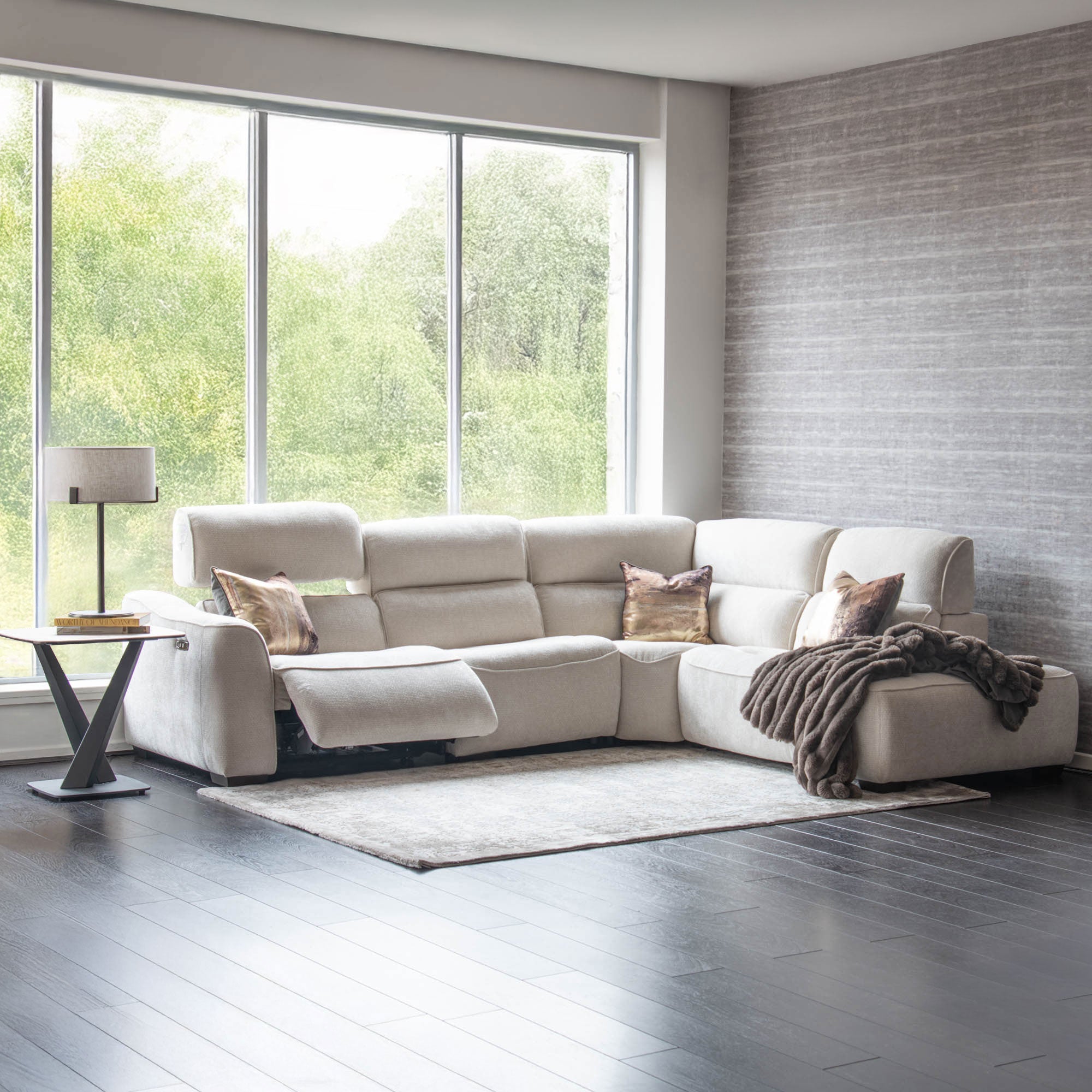 Malibu - RHF Power Recliner Corner Sofa, Fabric