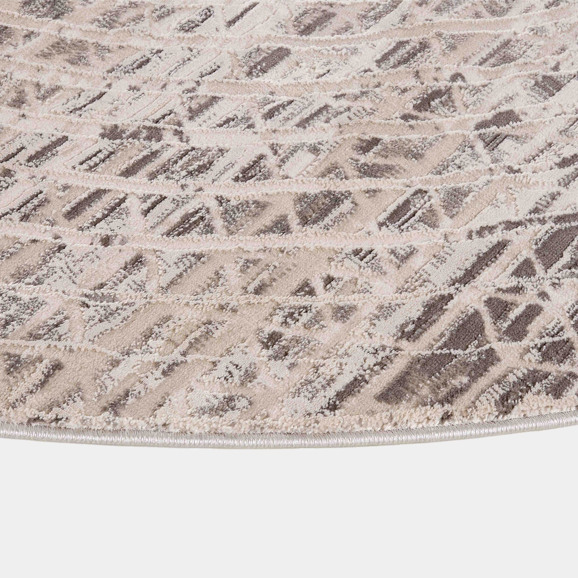 Gemma 3 - Patterned Round Rug