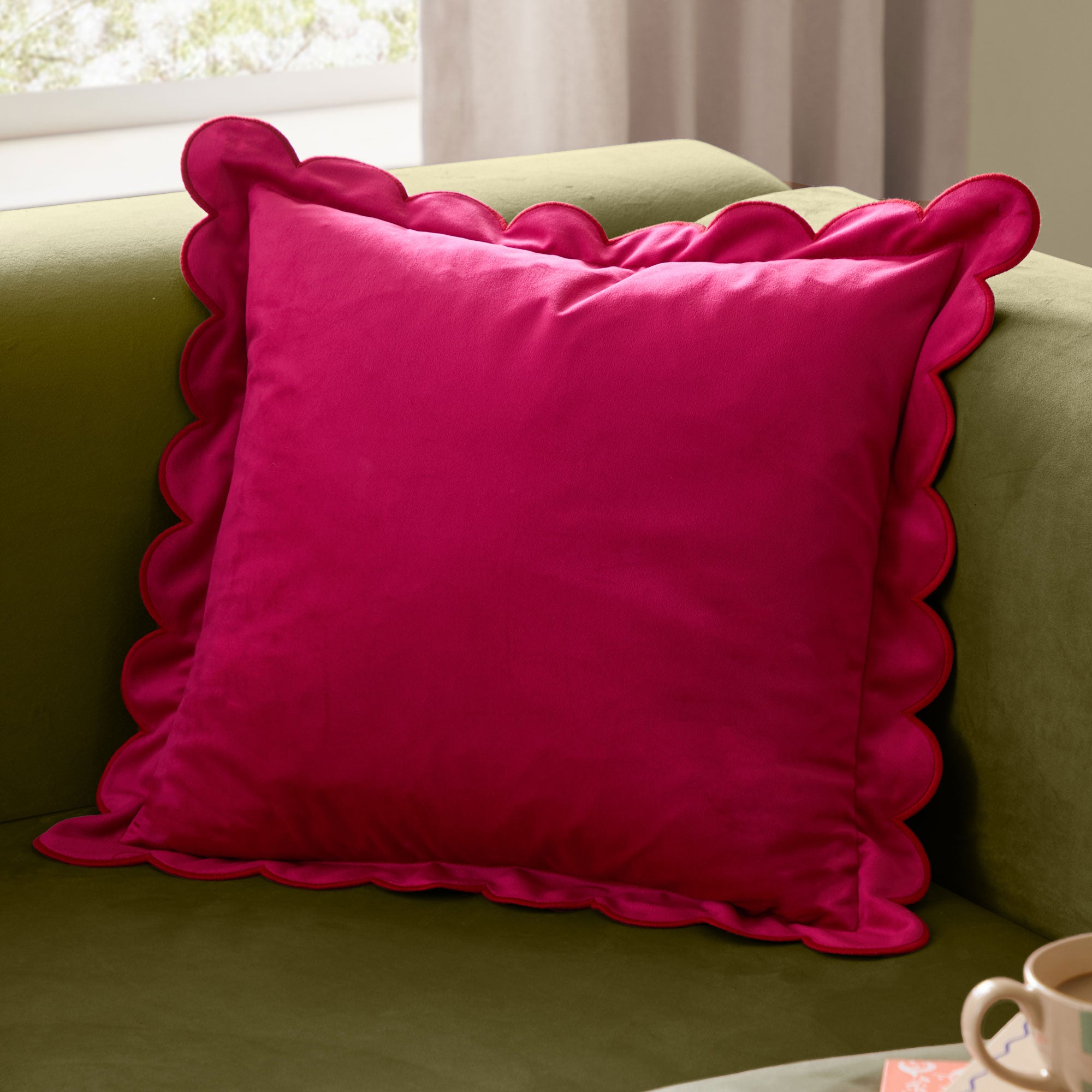 Scallop Velvet - Pink Cushion 45x45cm