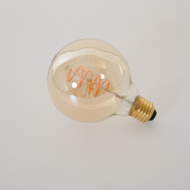 Globe LED 4w ES Tinted Warm White Light Bulb - Vintage