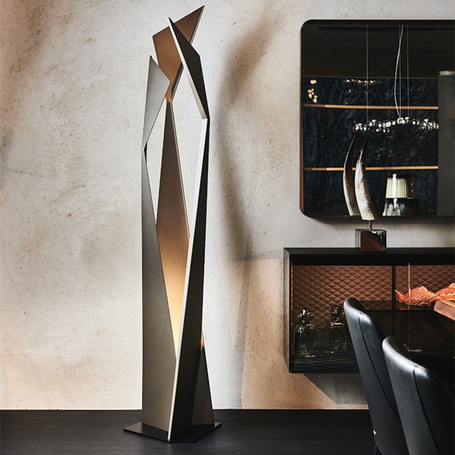 Floor Lamp in Bronze Varnished Steel - Cattelan Italia Thriller