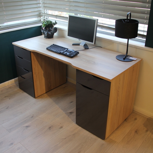 160cm Desk - Item as Pictured - Capella