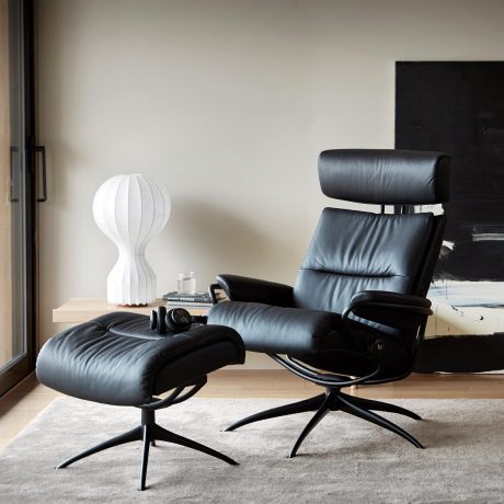 Stress Tokyo chair and stool in leather