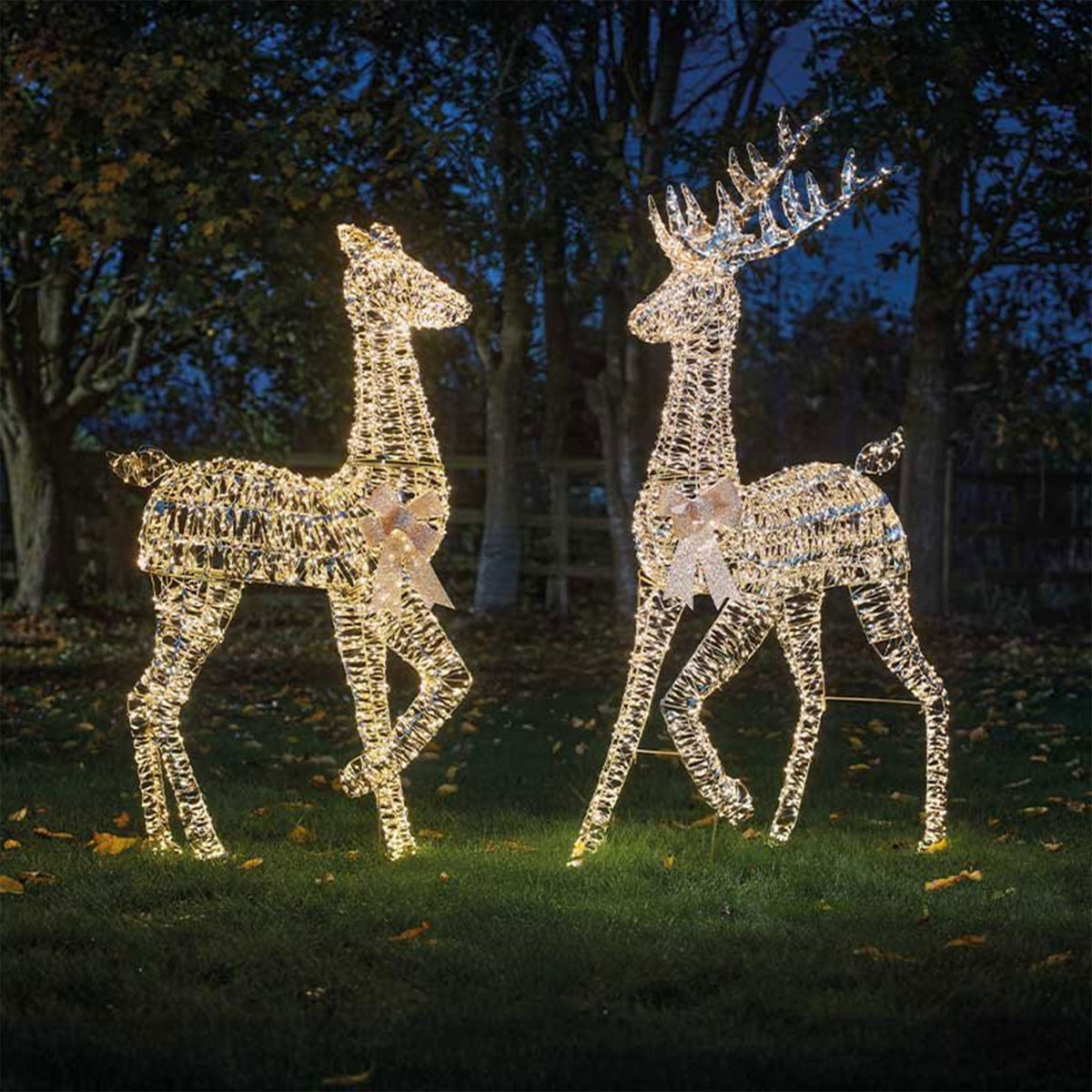 Make Your Home Feel Magical This Christmas: Decorating, Hosting & Gift Ideas