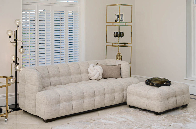 How to dress a sofa