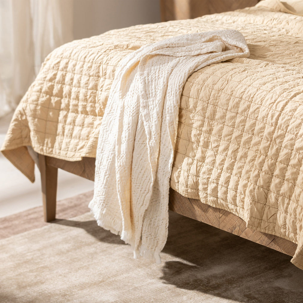 Brookhaven - Bed Frame, Herringbone