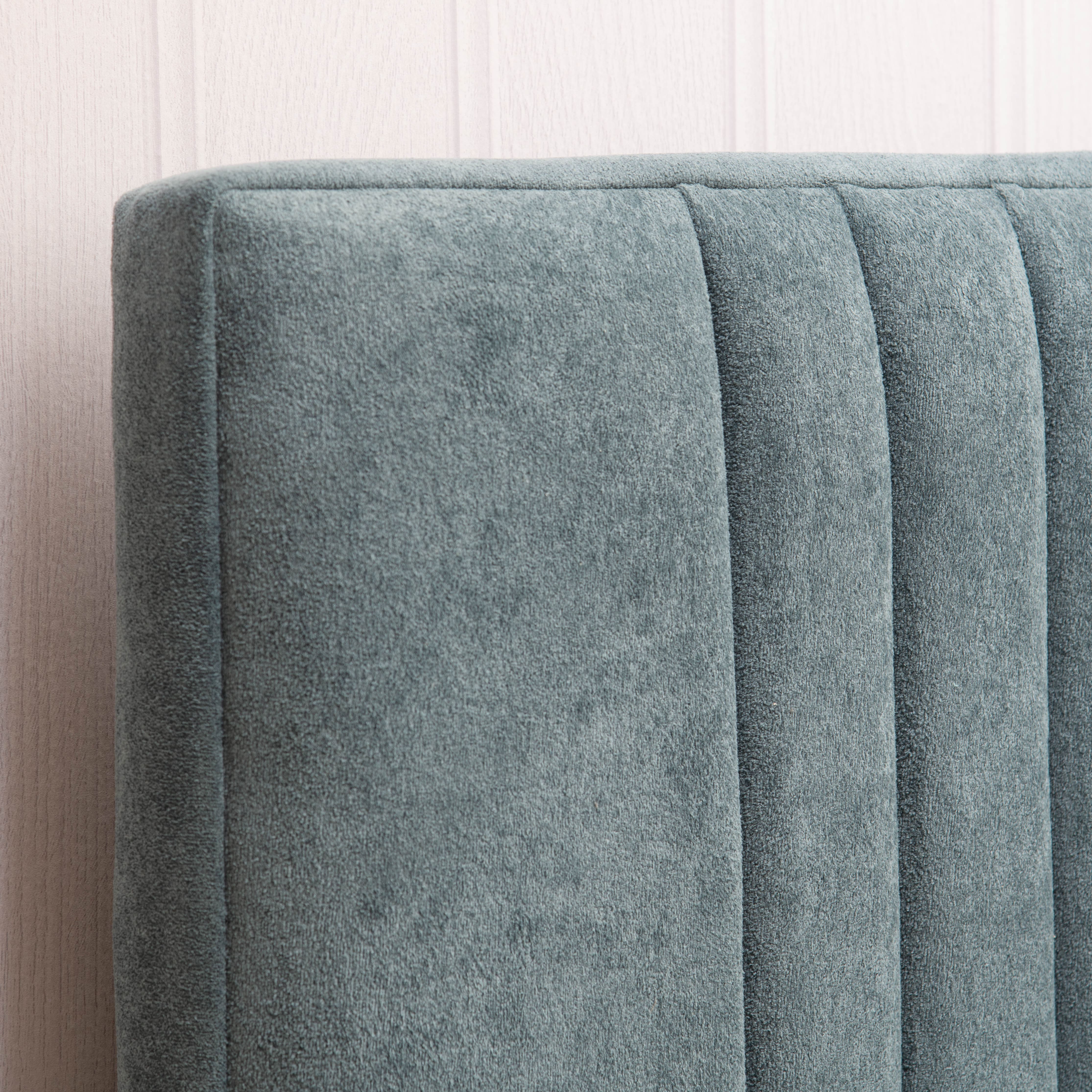 Classic Bedframe - 90cm (Single) Bedframe On Legs