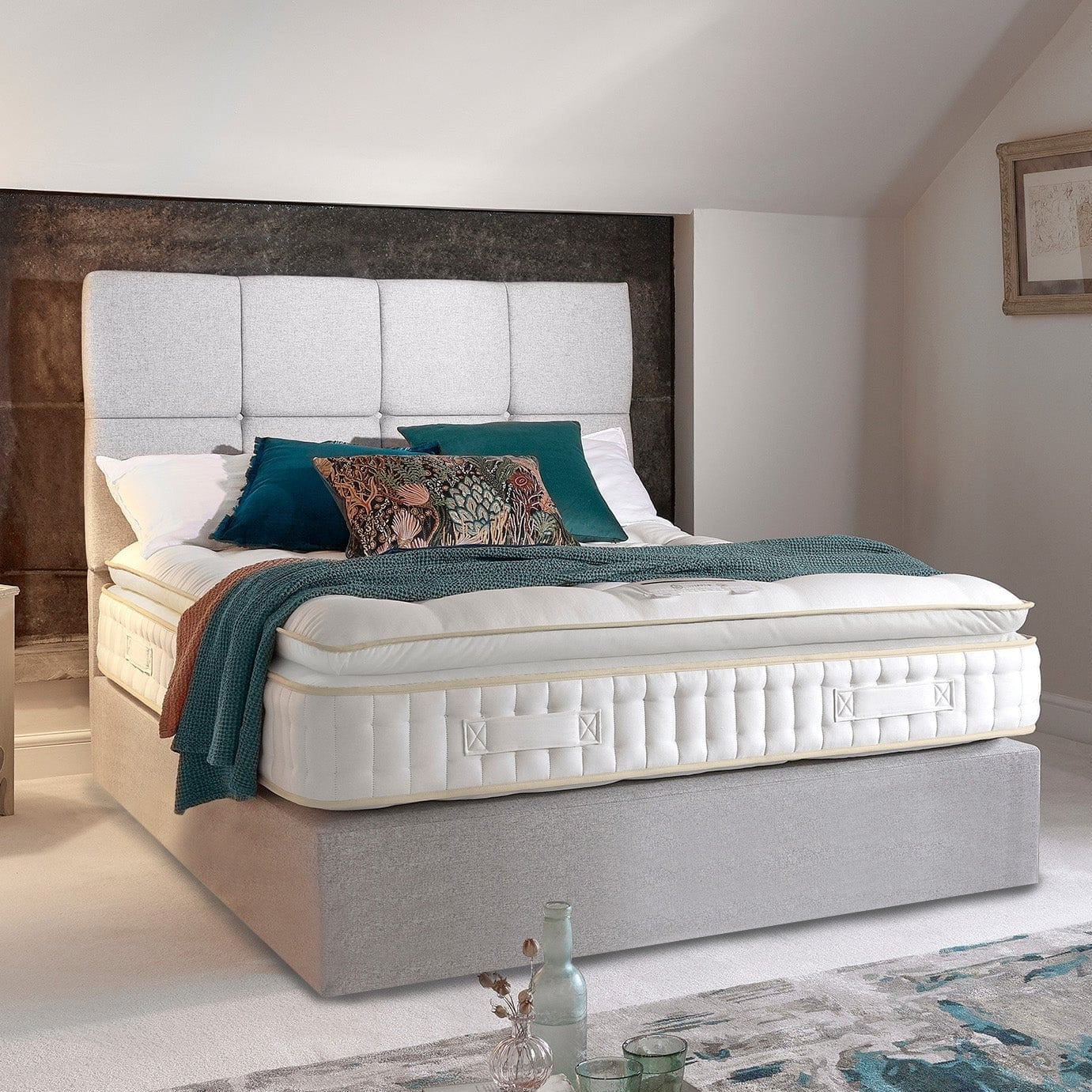 Harrison Spinks Grandiosa 10000 - Bed Base & Mattress