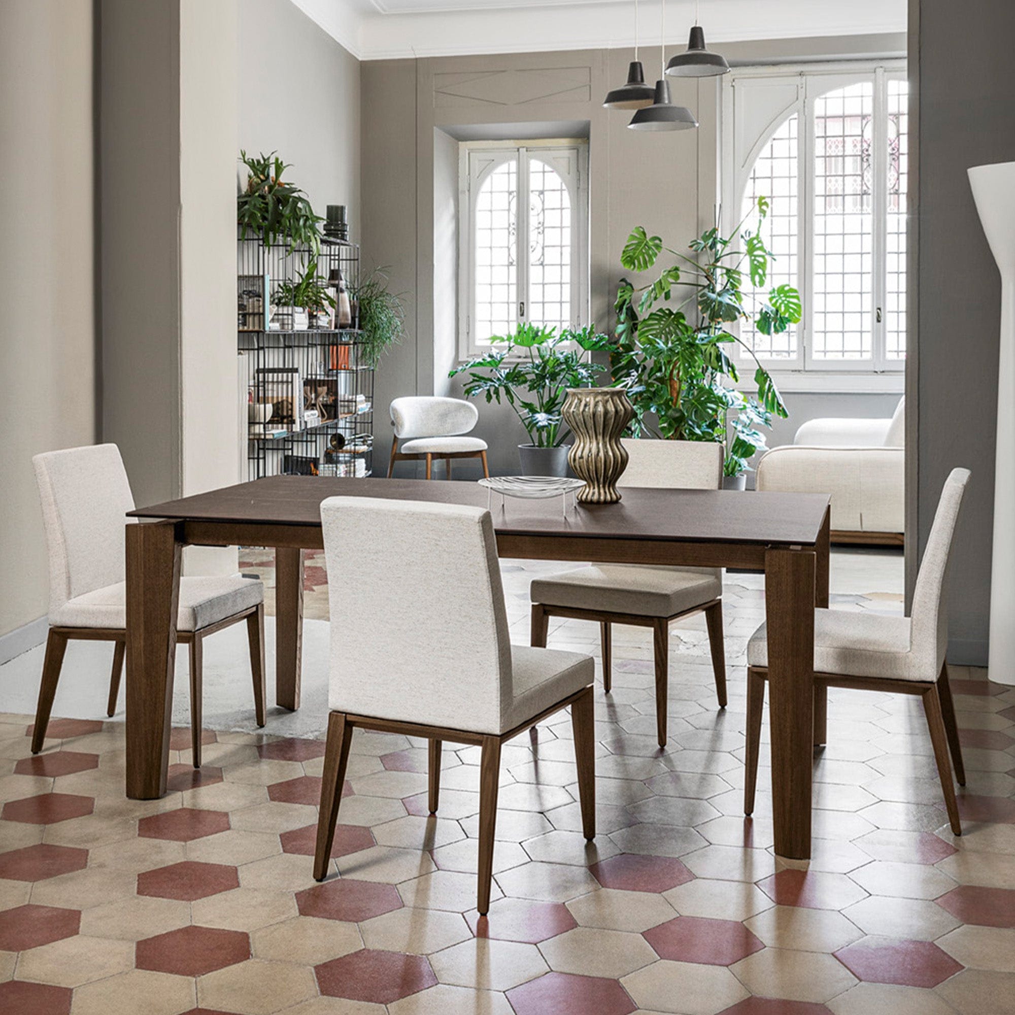 CS4120-R160 Extending Dining Table