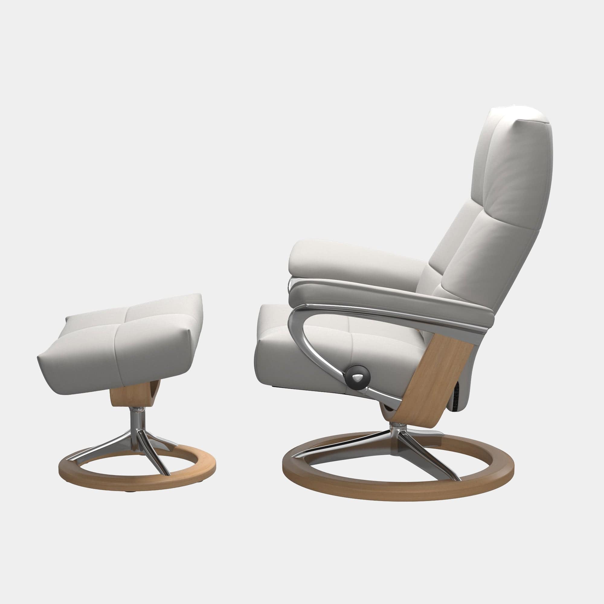 Stressless David - Chair & Footstool With Signature Base In Leather Batick Small