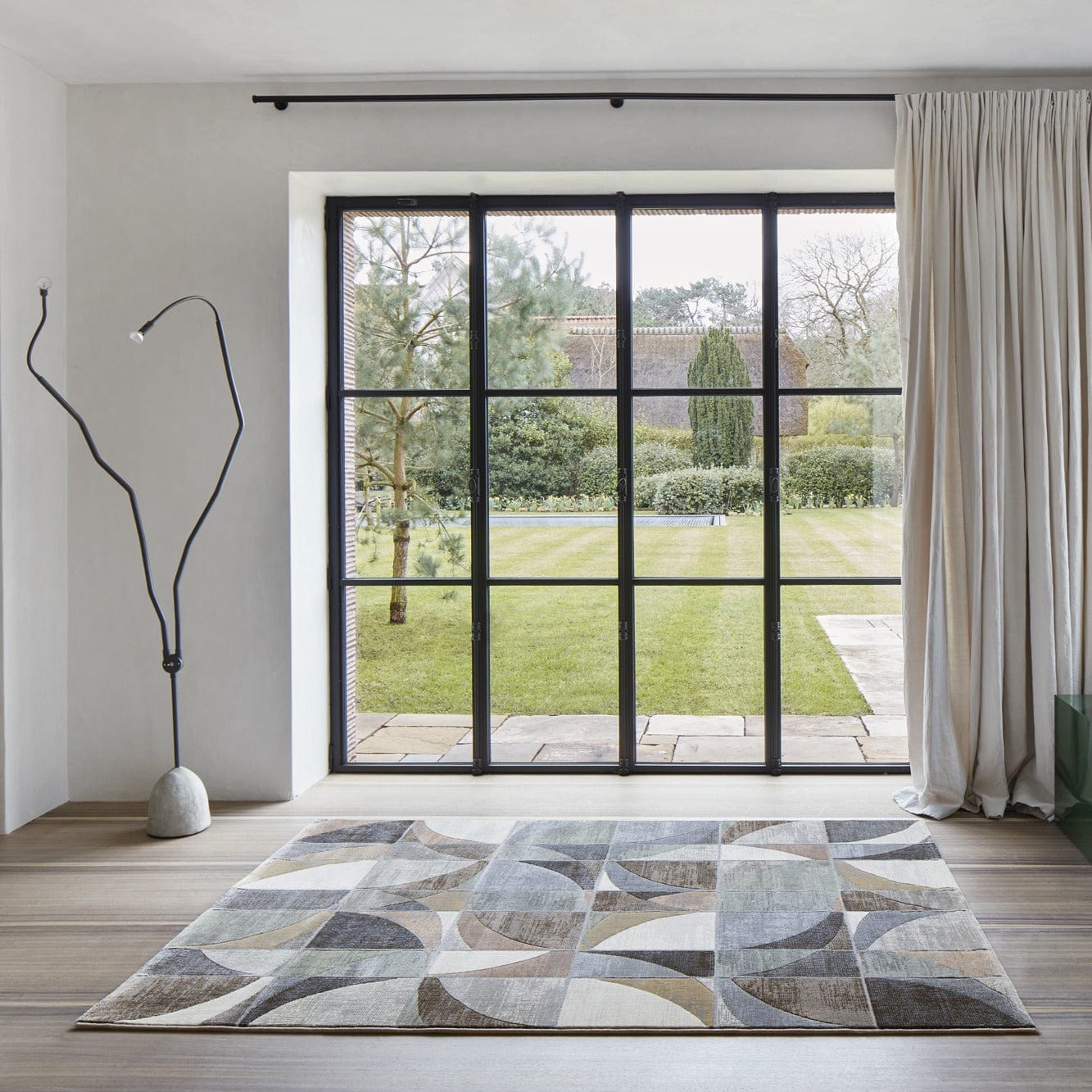 Galleria Shape - Patterned Rug