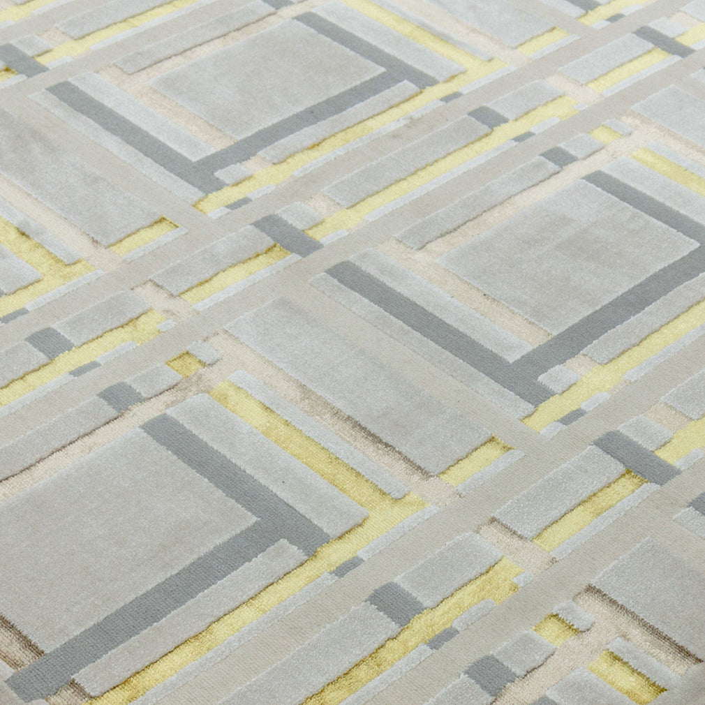 Aurora Elexus - Patterned Rug