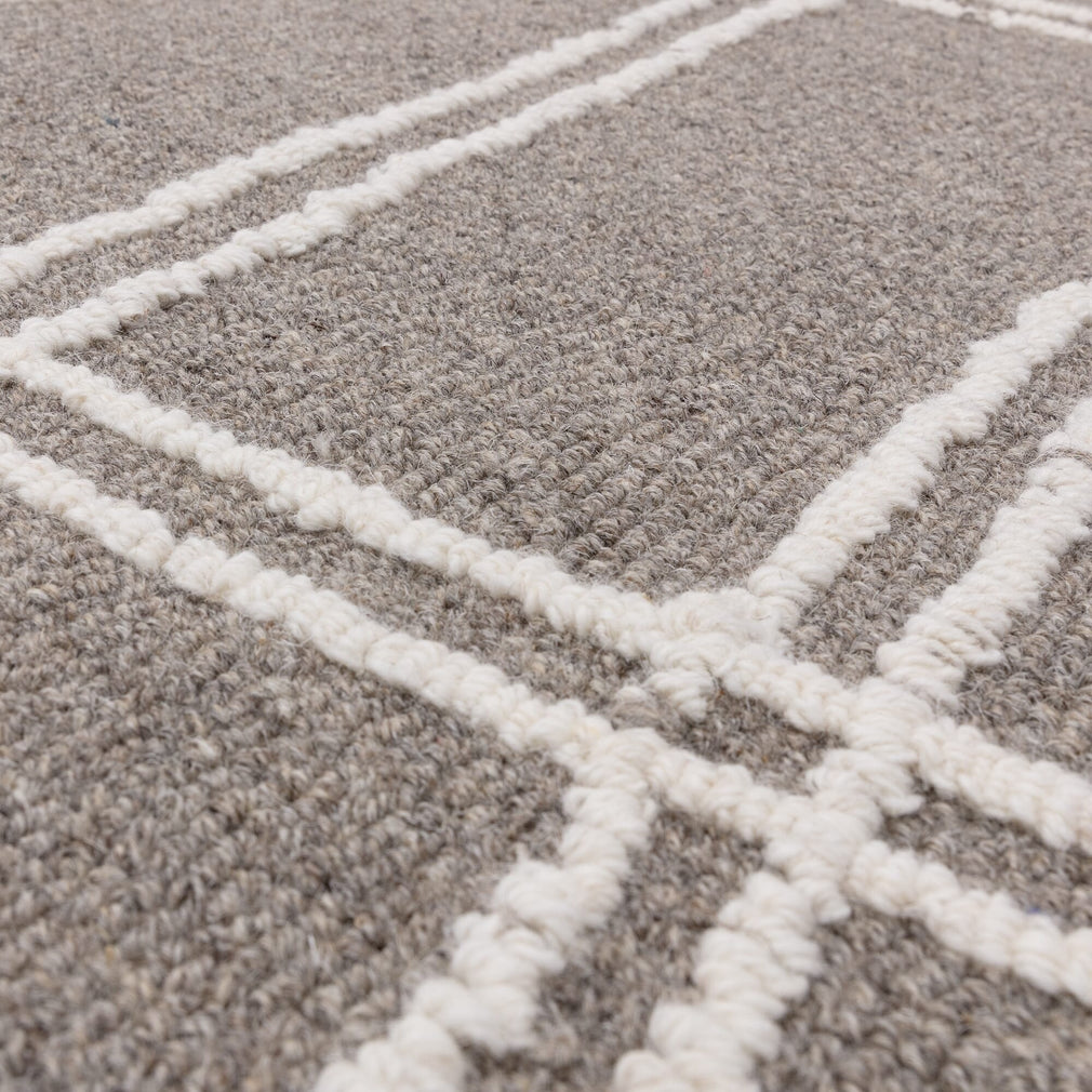Ada - Patterned Rug