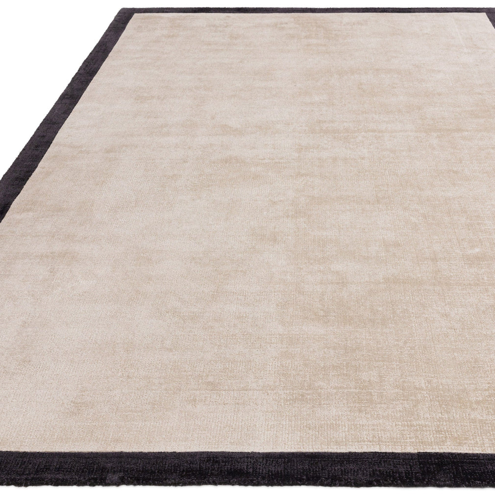 Blade Border - Woven Rug