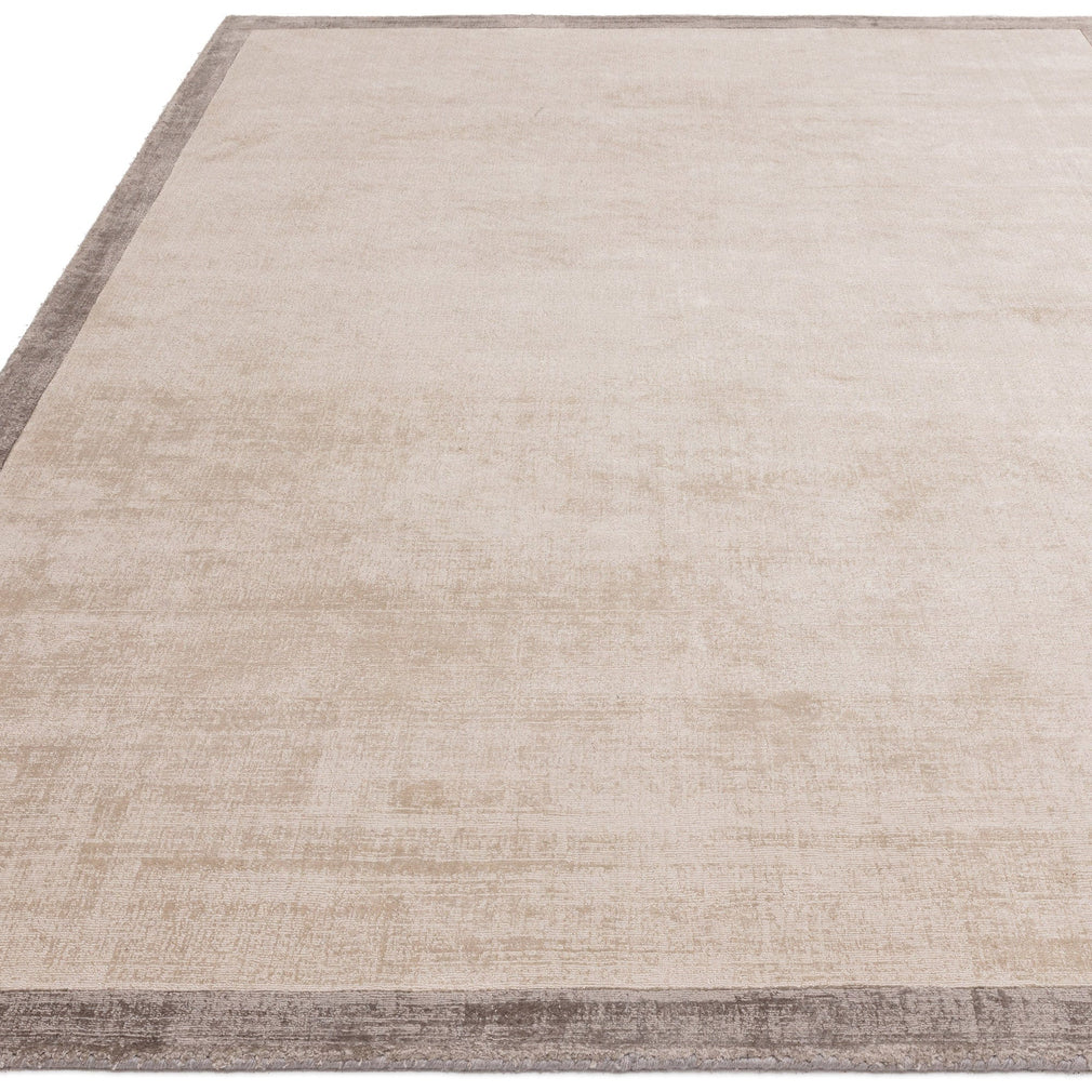 Blade Border - Rug 07 Putty/Silver