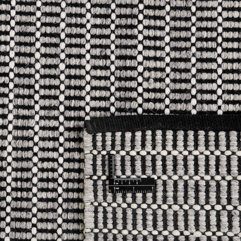 Bricks Rug - Grey Multi 140cm x 200cm
