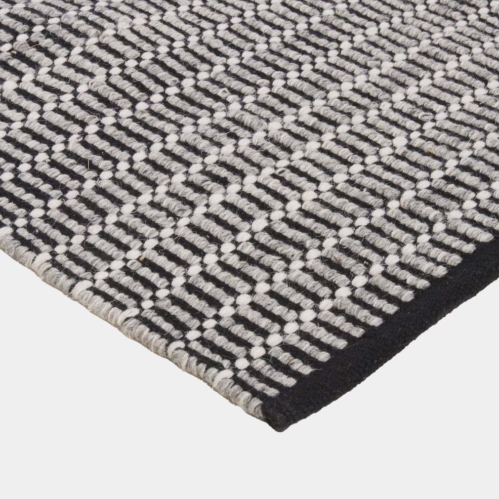 Bricks Rug - Grey Multi 140cm x 200cm