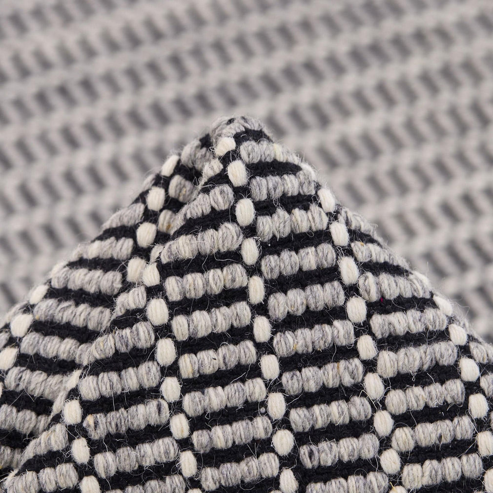 Bricks Rug - Grey Multi 140cm x 200cm