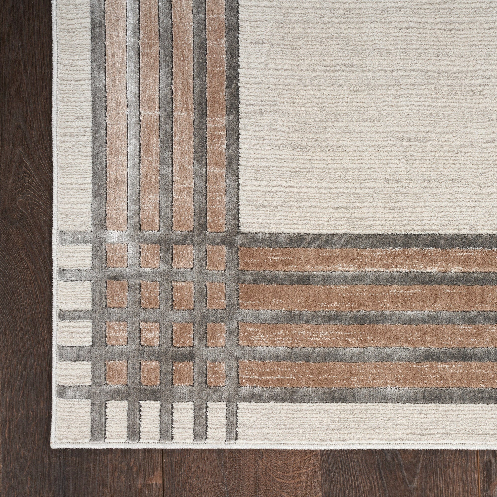 Desire Rug DSR01 Ivory Silver 119cm x 180cm