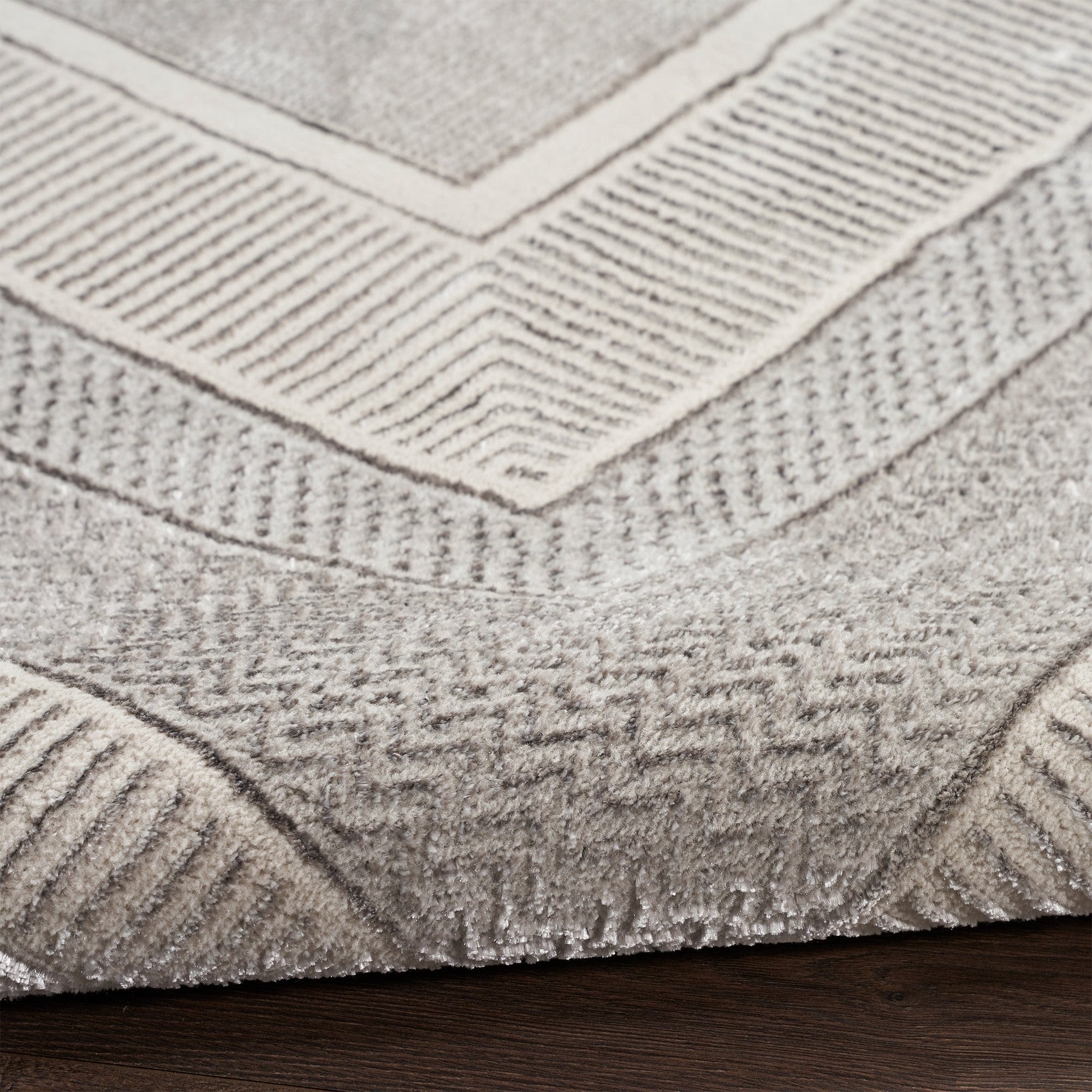 Glitz Runner Rug - GLZ07 Silver 66 x 229cm
