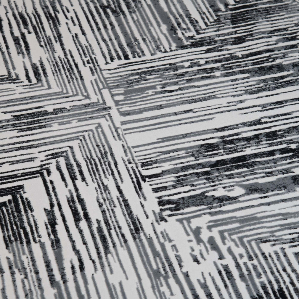 Kuza Portrait - Patterned Rug