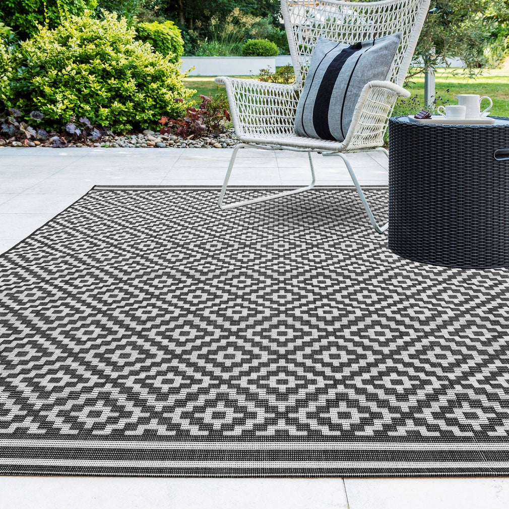 Outdoor Diamond Pattern Rug Diamond - Patio Rug, PAT11 | Lowest Price