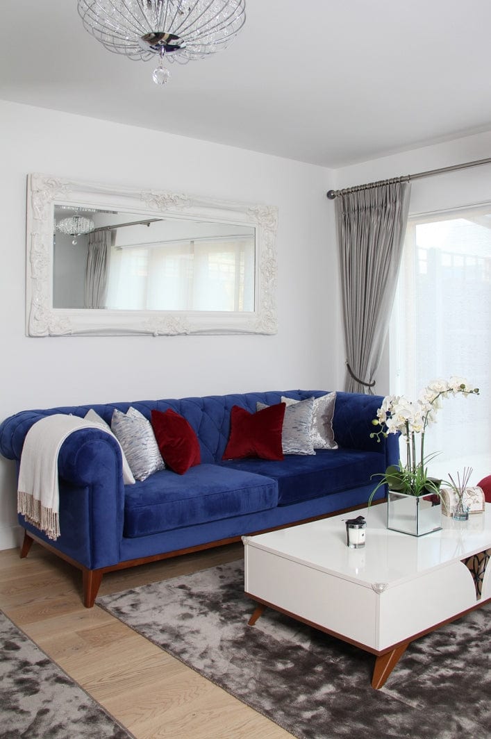 24725-Livingroom 2.jpg