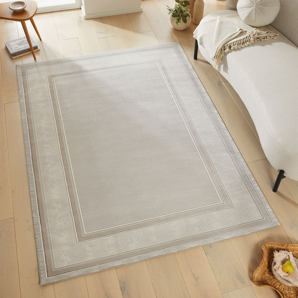 Olivia - Border Rug