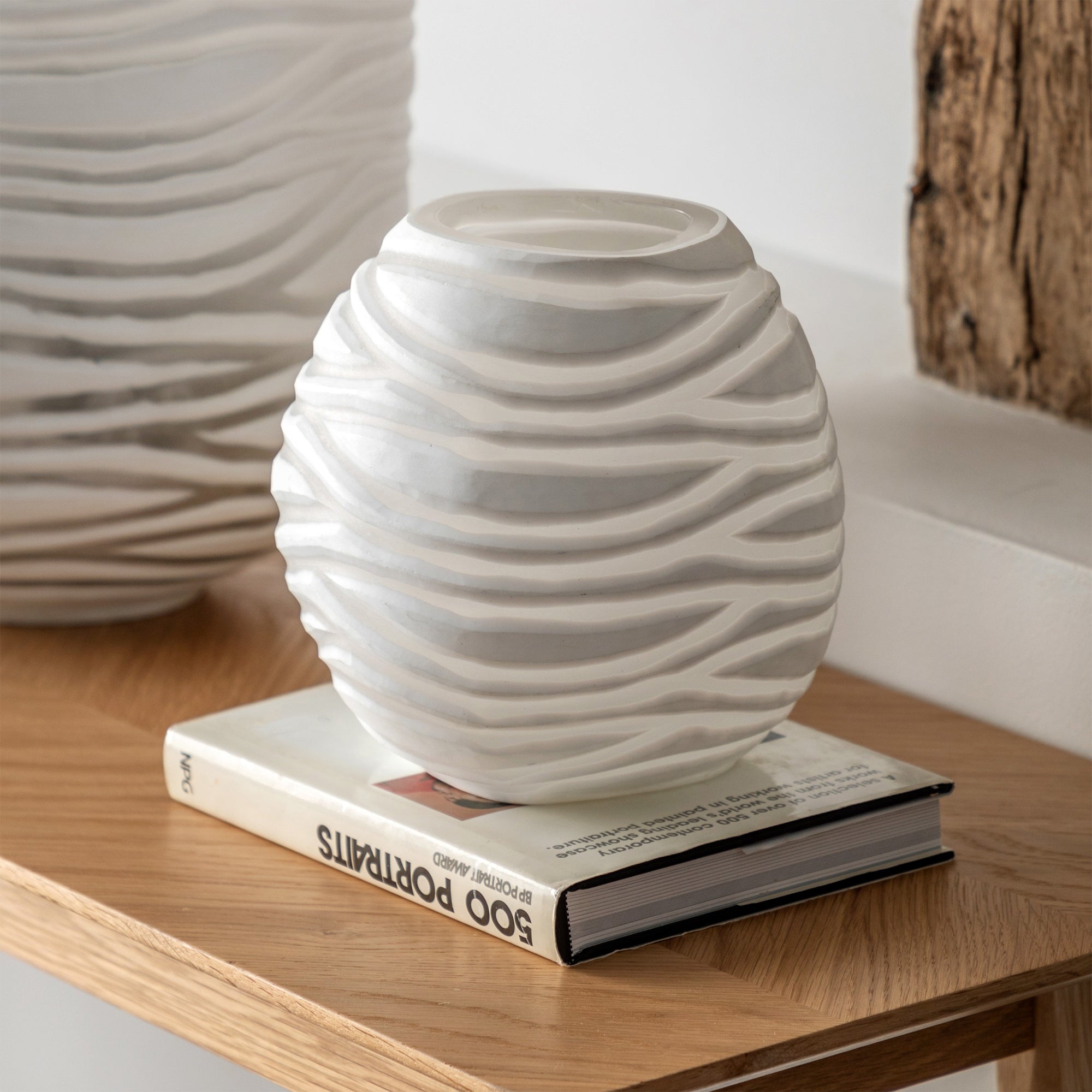 Andorra - White Glass Vase