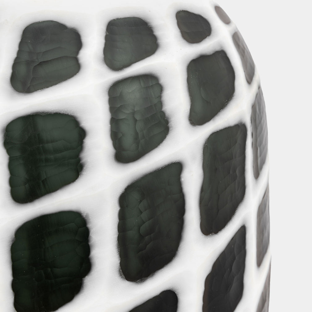 Valencia Carved Mono - Glass Plant Pot, Black & White