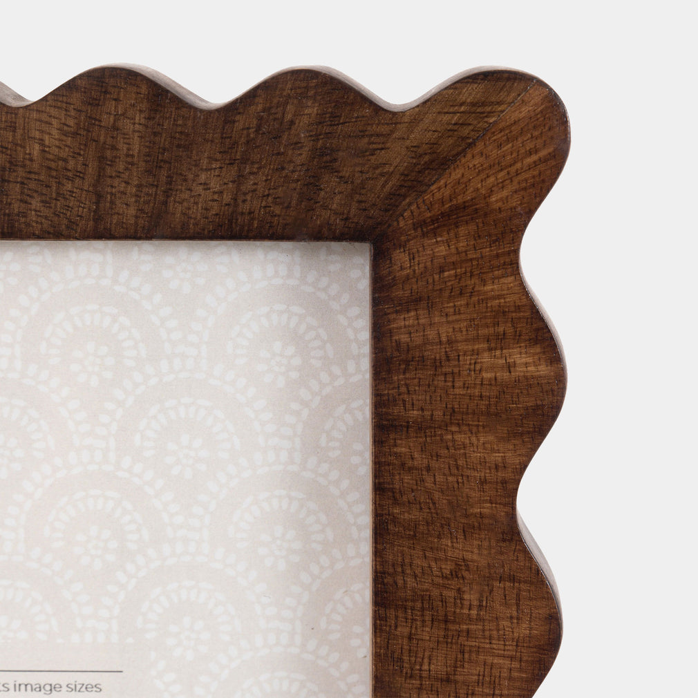 Avila Scallop - Wooden Photo Frame, 5x7