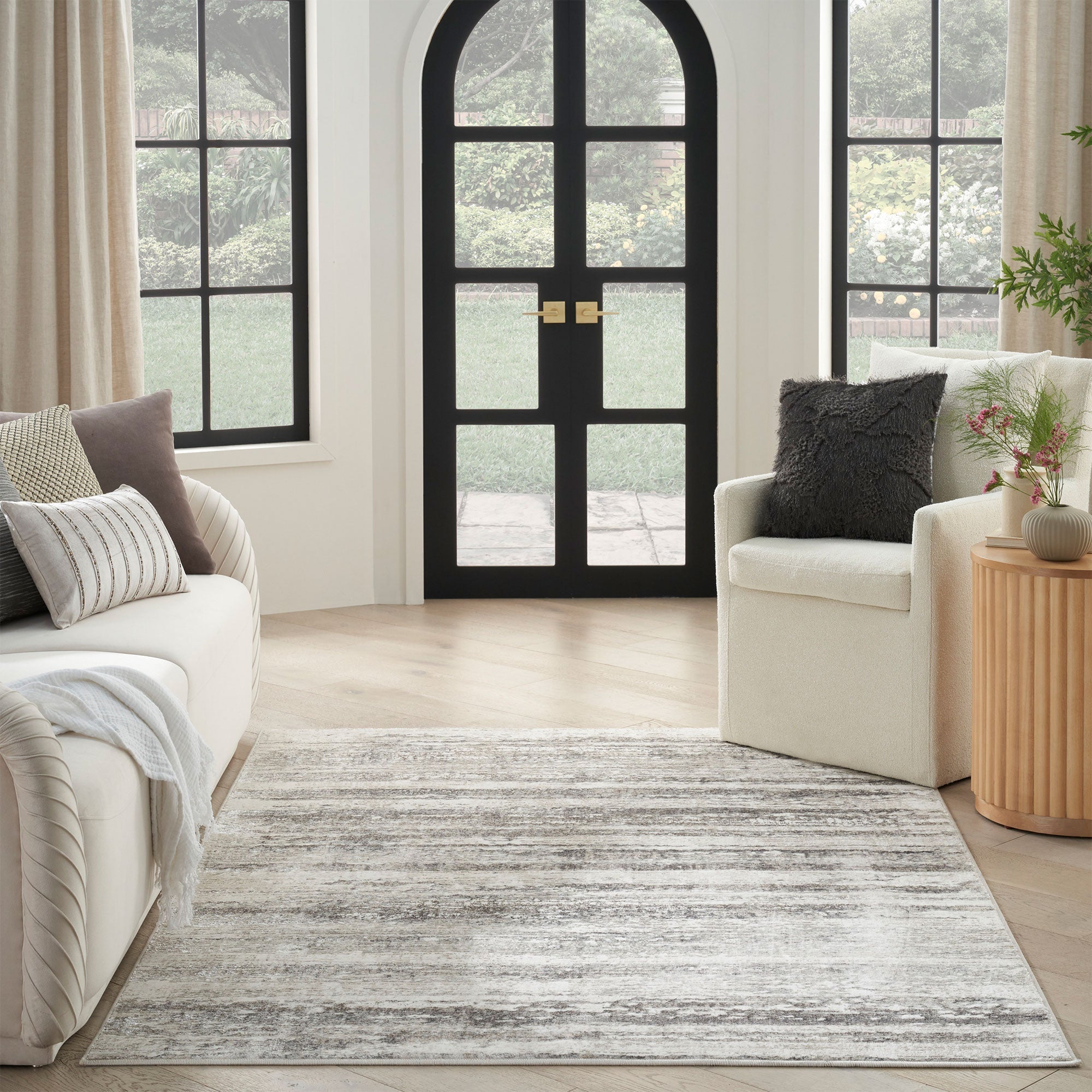 Glitz Abstract - Patterned Rug