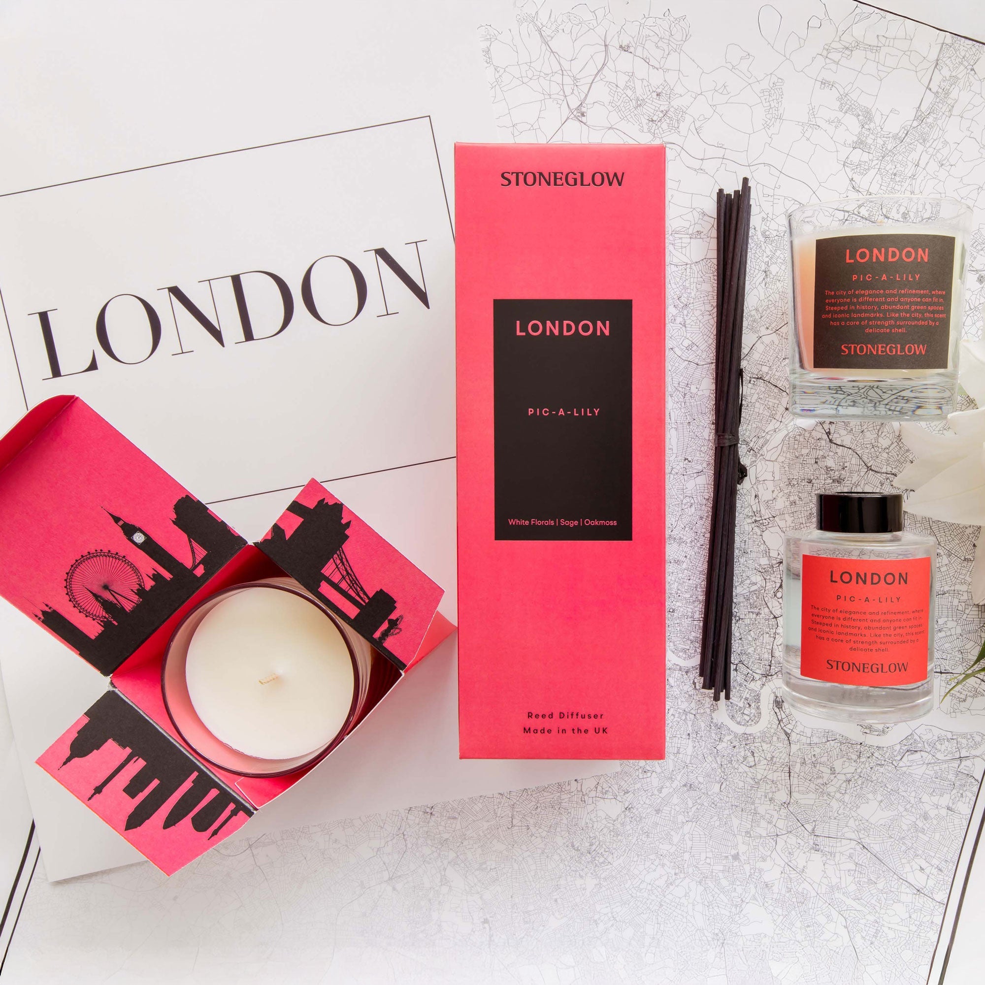 Stoneglow Explorer - London Pic A Lily Candle