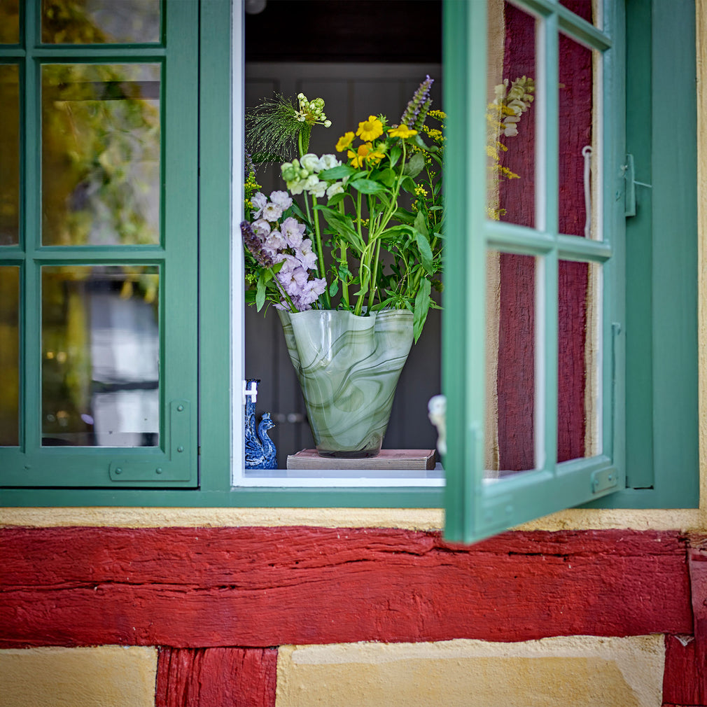 Toryn - Green Glass Vase