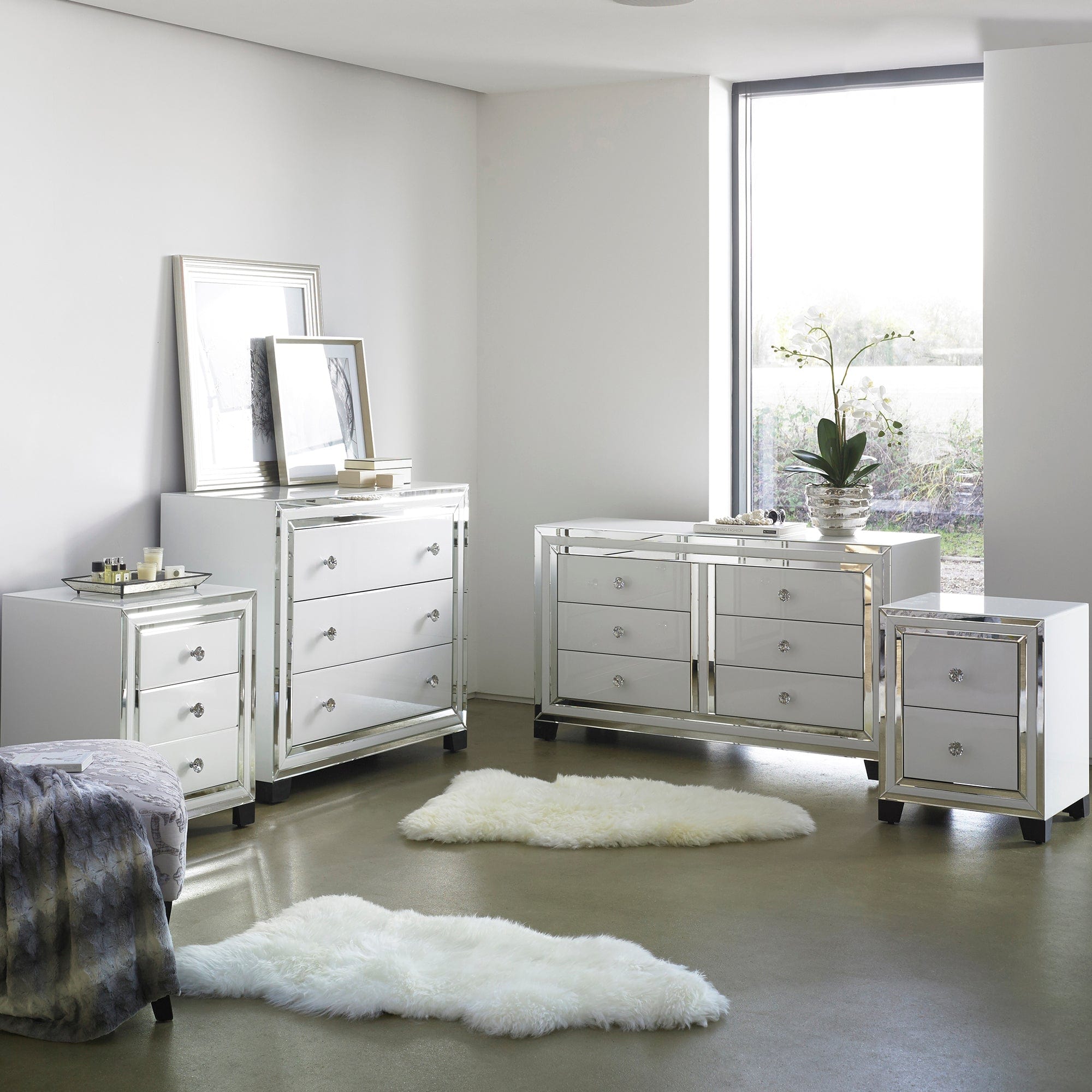 Madison 3 Drawer Bedside Cabinet In Clear White Mirror Finish