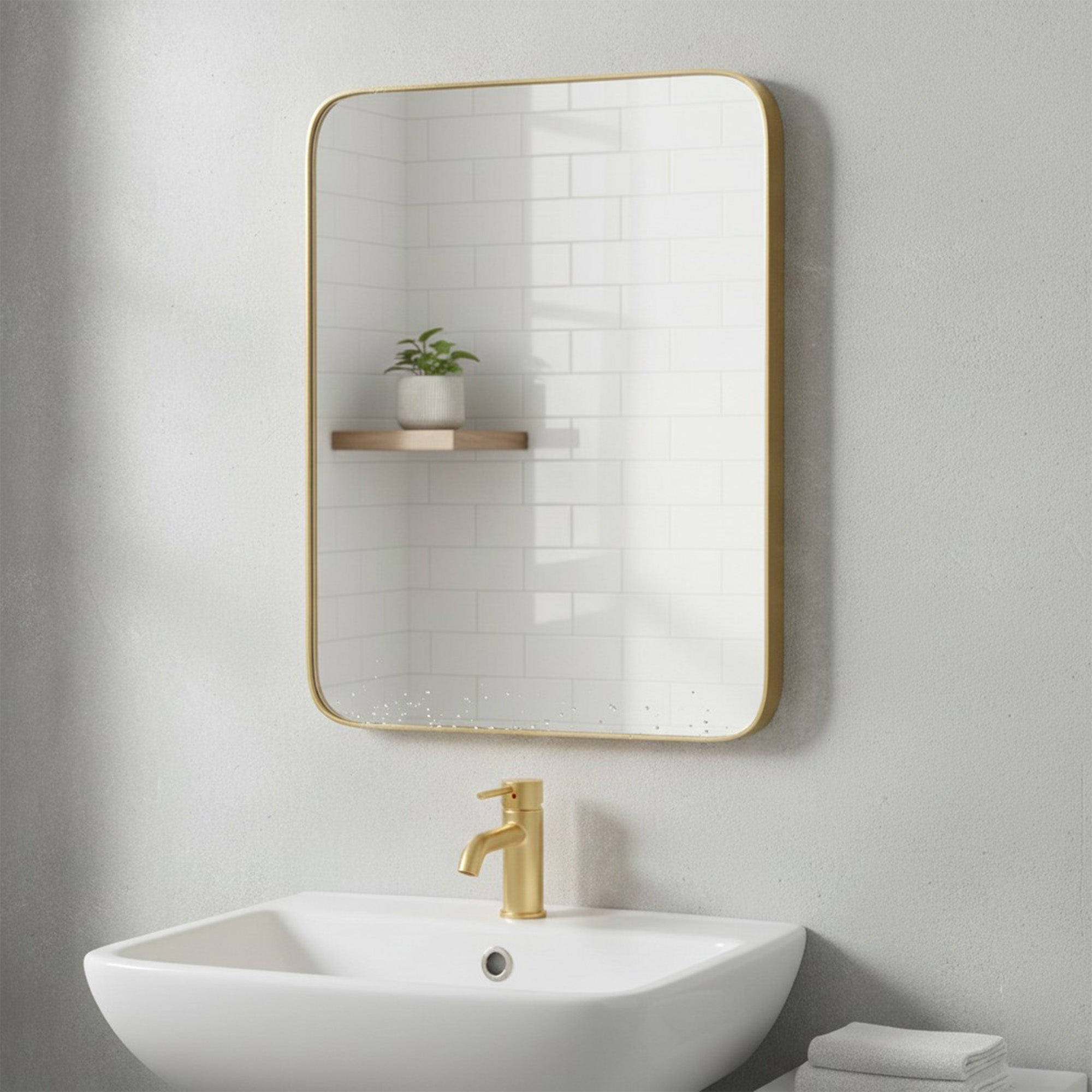 Odense - Gold Wall Mirror
