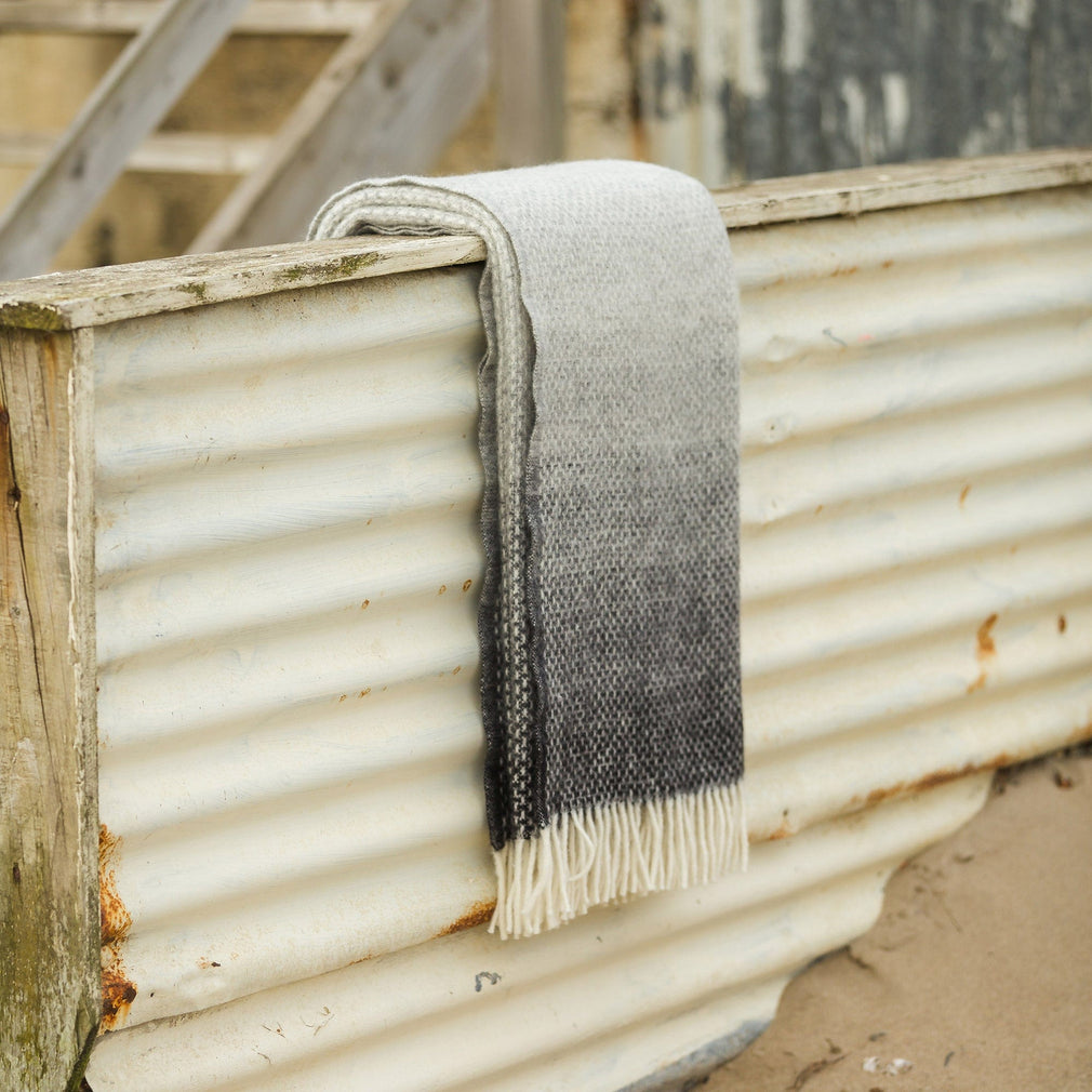 Tweedmill Pebble Ombre Throw Grey 130x200cm