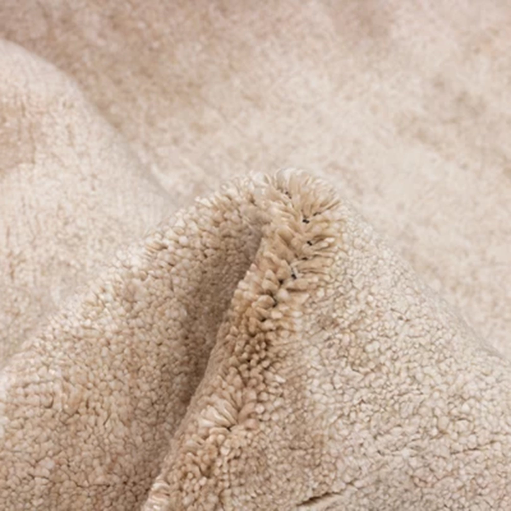 Plain Dust Round Rug Ivory 150cm