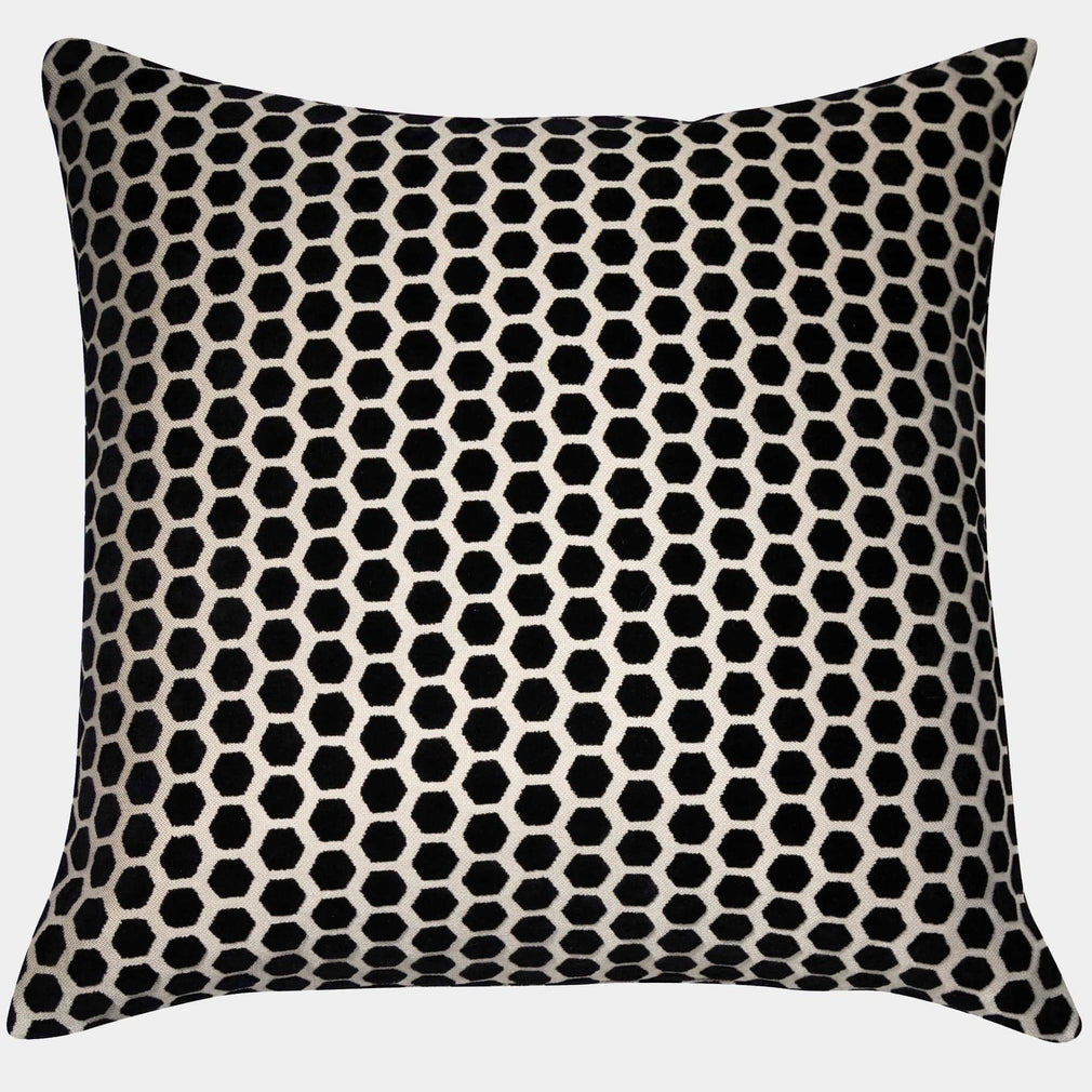 Jorvik Velvet Black - Small