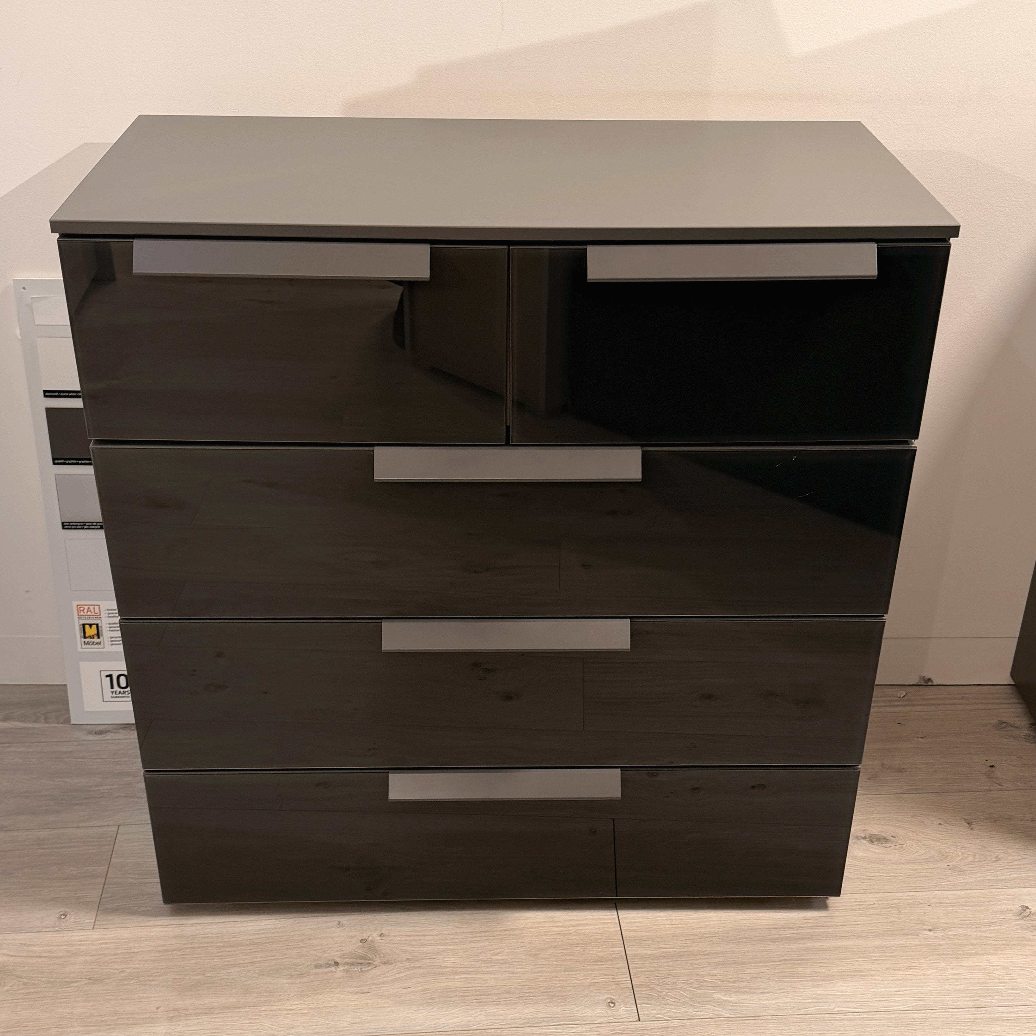 Santorini 80cm 5 Drawer Chest With Colour Glass Front Graphite/Basalt Glass A332B
