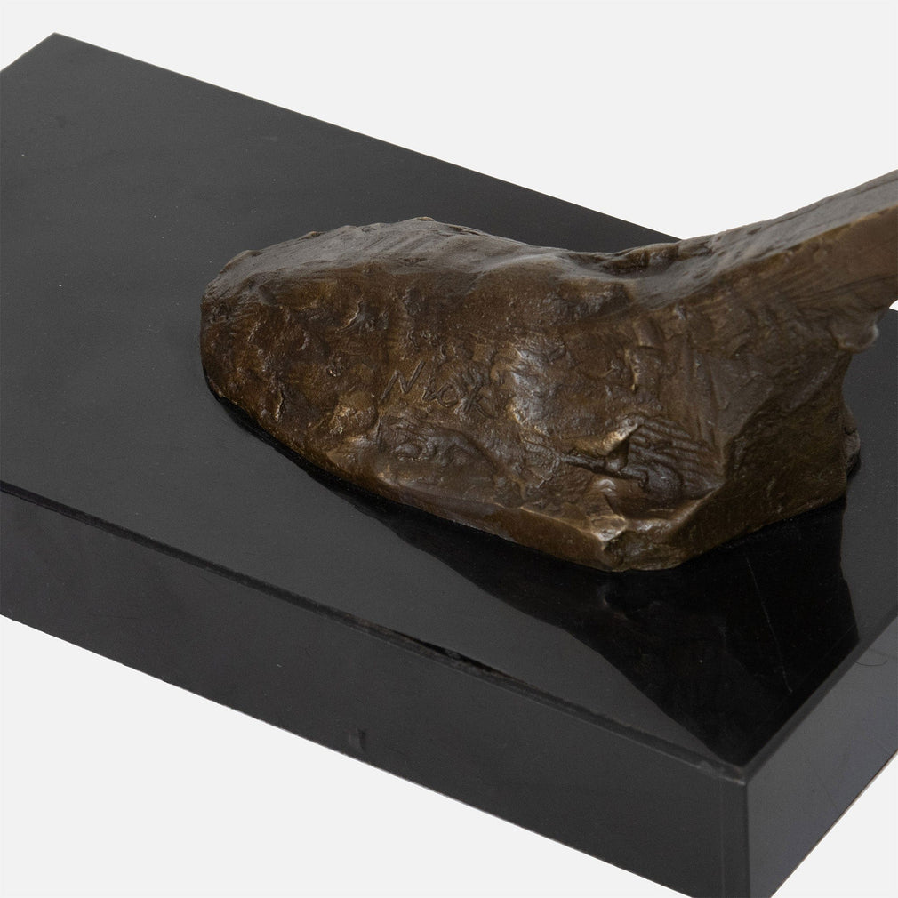 Huron - Sculpture