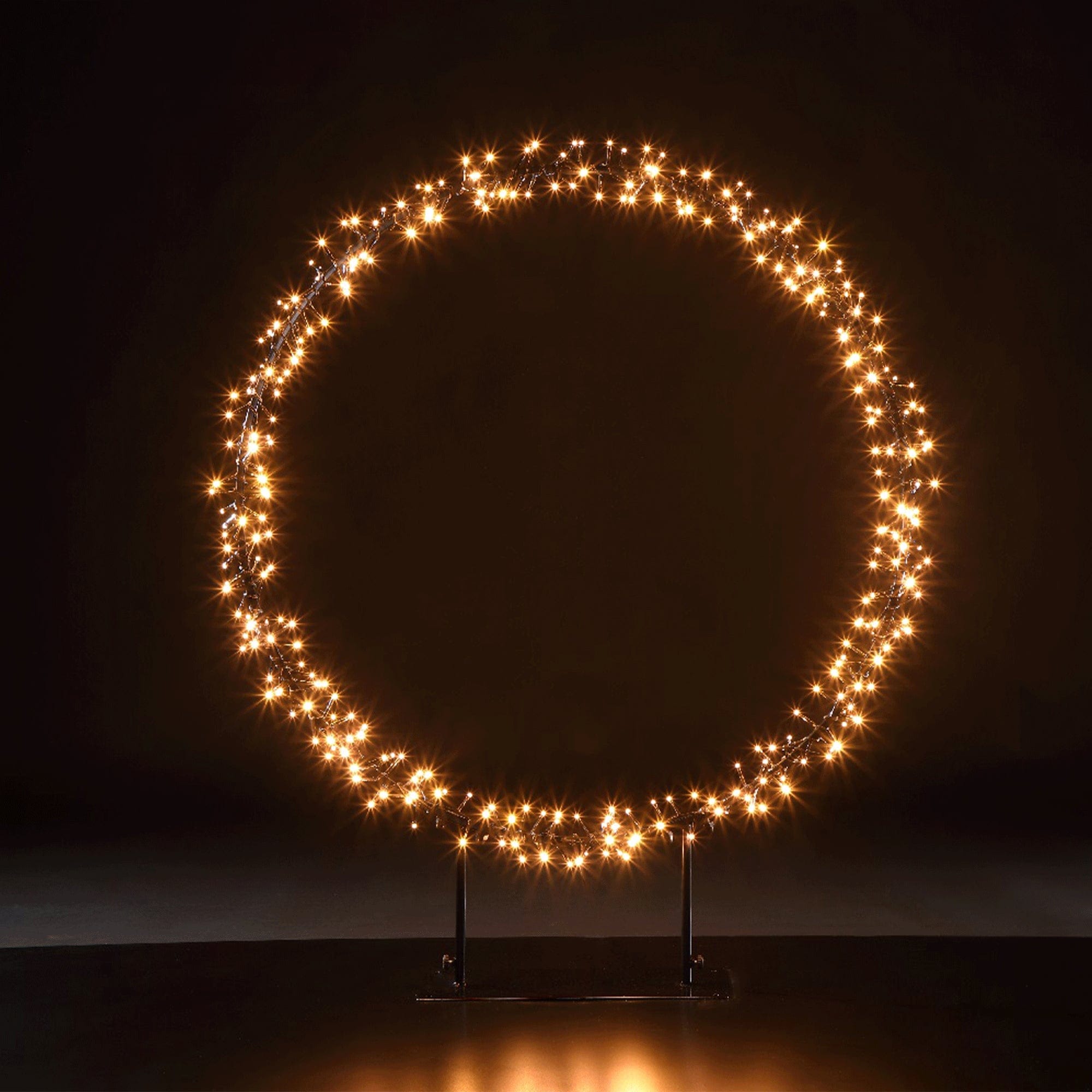 LED Standing Wreath (GI)