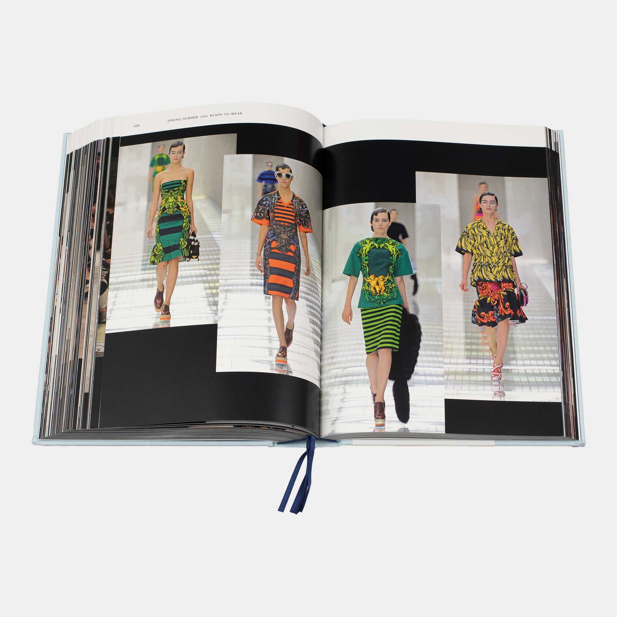 Prada - Catwalk Book