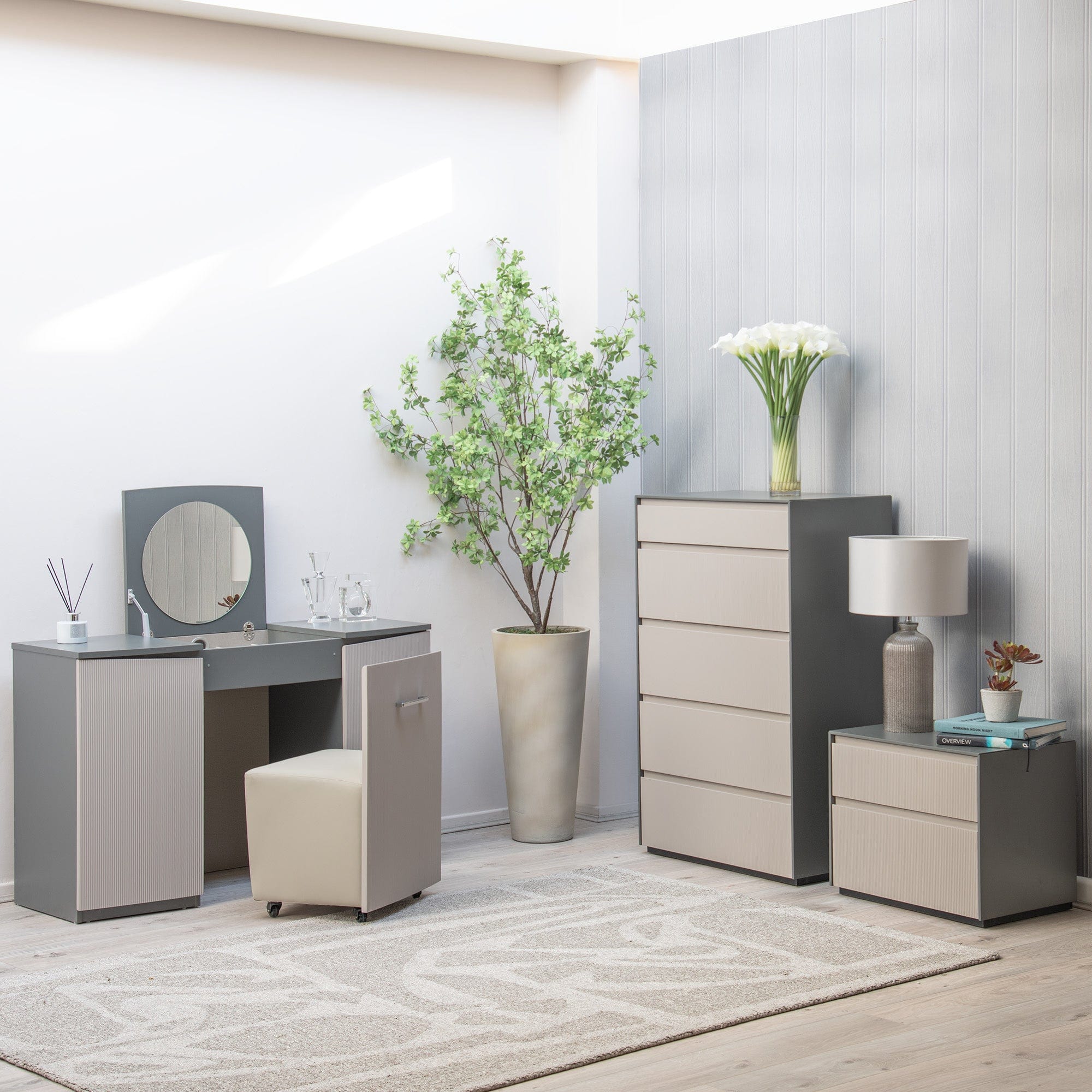5 Drawer Chest In Flannel Grey Matt