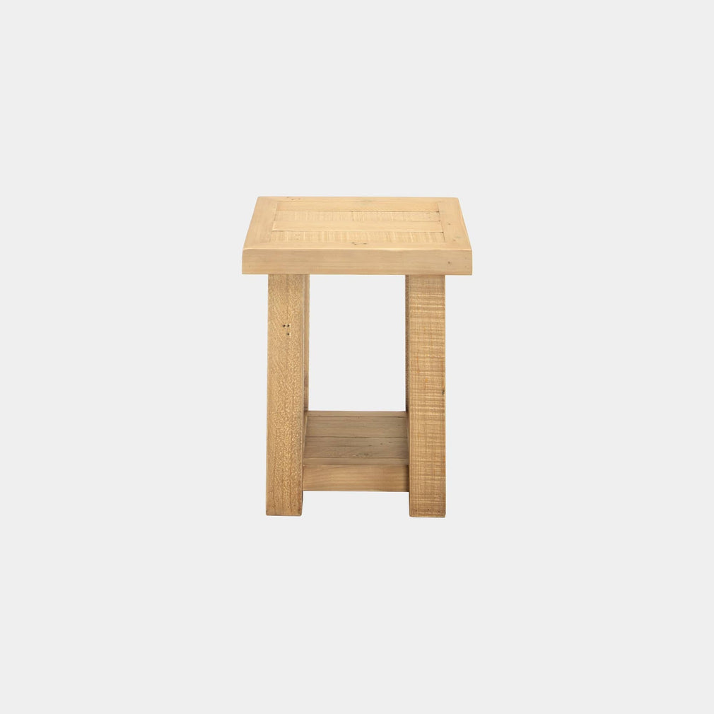 Oakmore - Lamp Table
