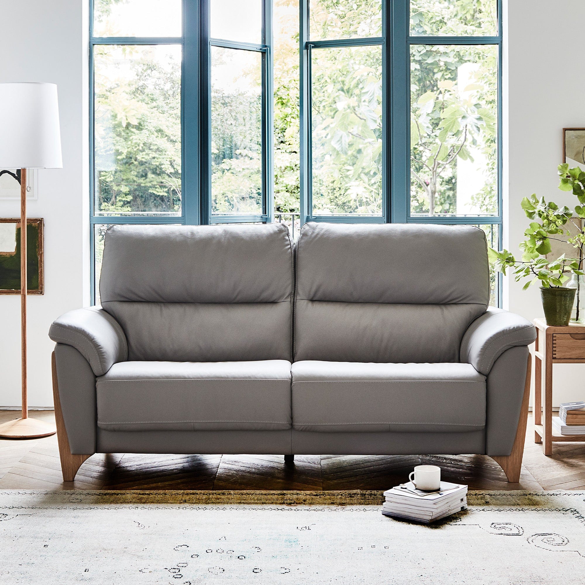 Ercol Enna - Large Power Recliner Sofa In Leather