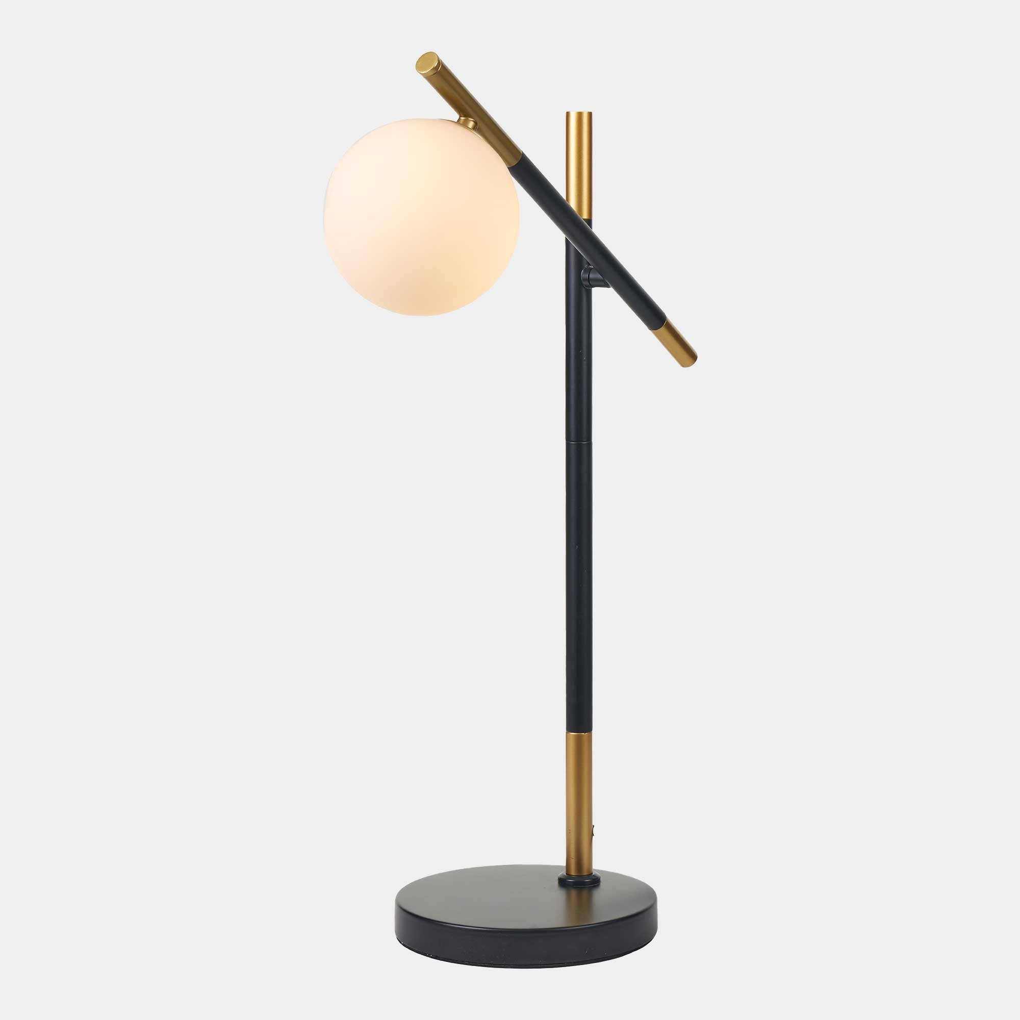 Leigh - Table Lamp