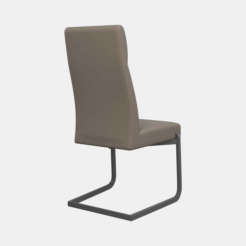 Manta - Dining Chair In Taupe