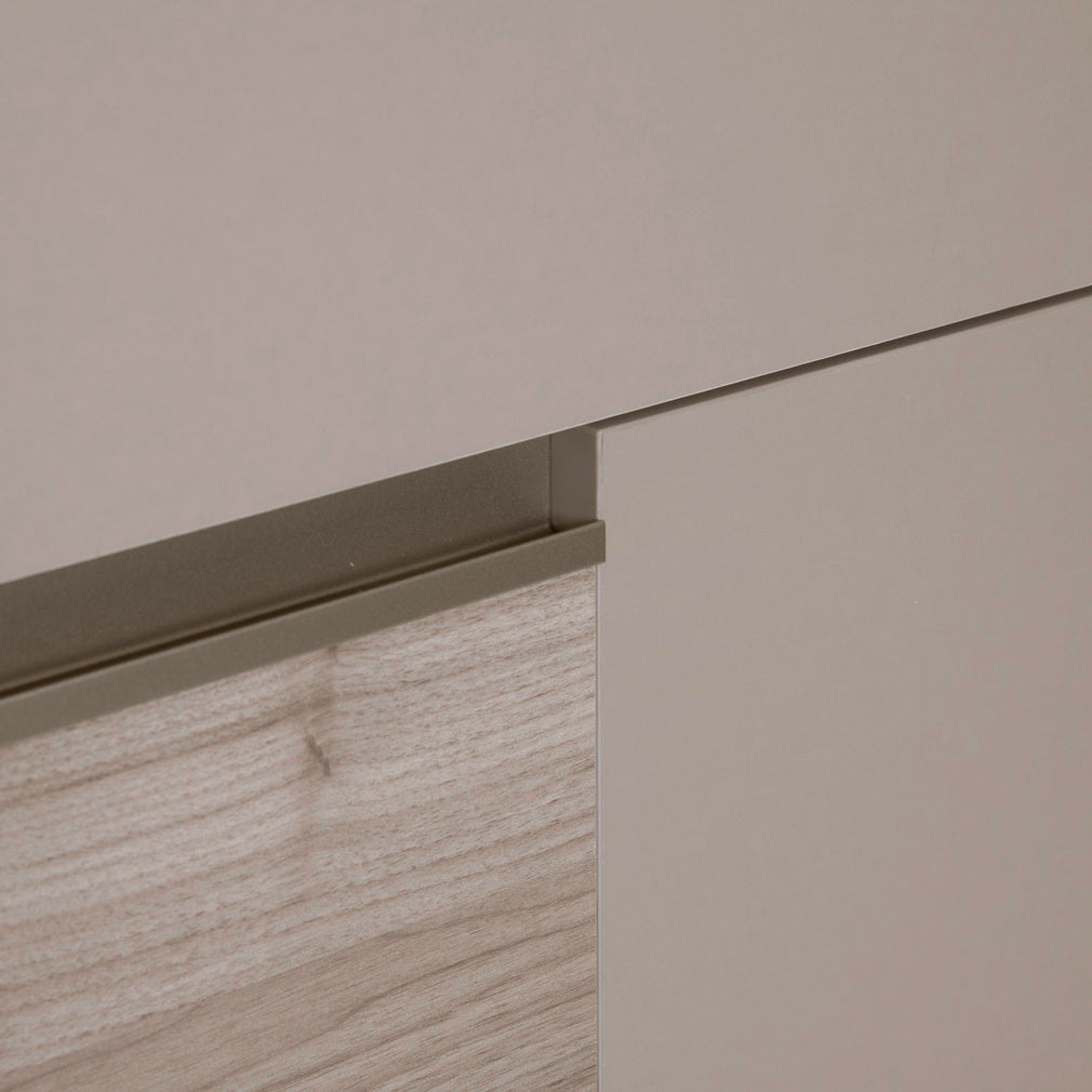 Stratus - 3 Drawer Dresser